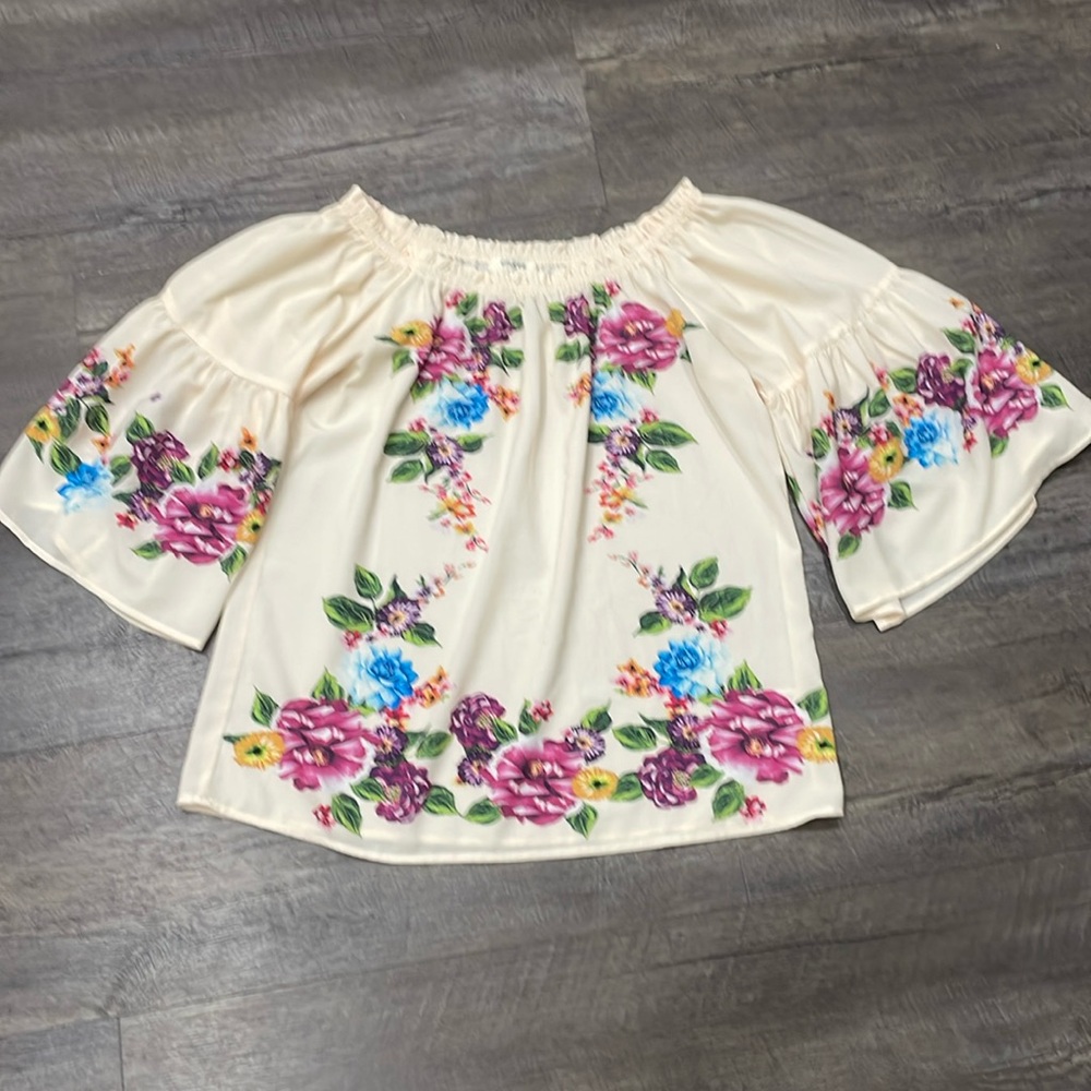 Boho floral shirt